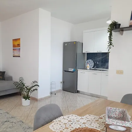 Apartment Port View Durres